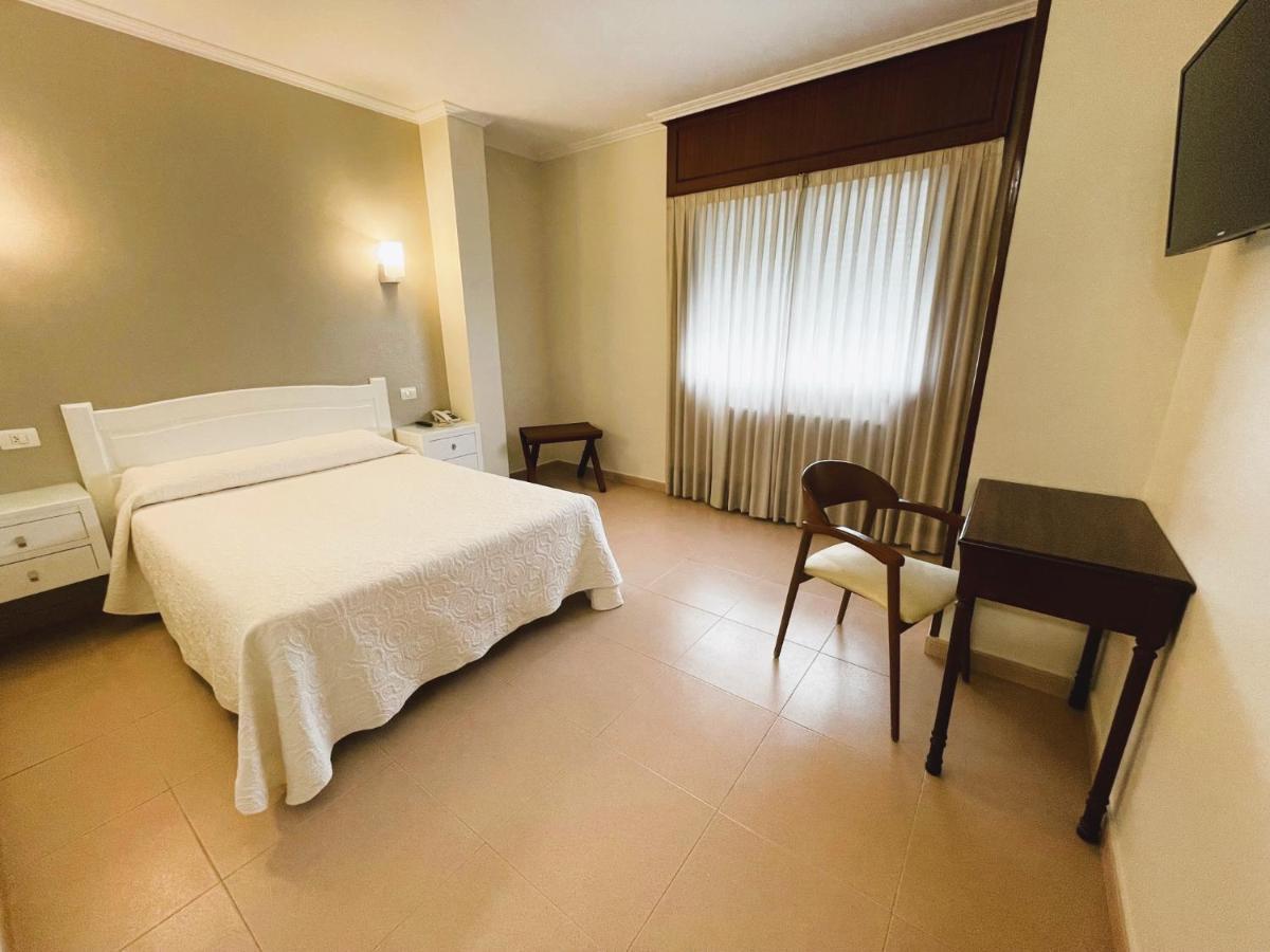 Hotel O Cruceiro كالداس دي ريس المظهر الخارجي الصورة